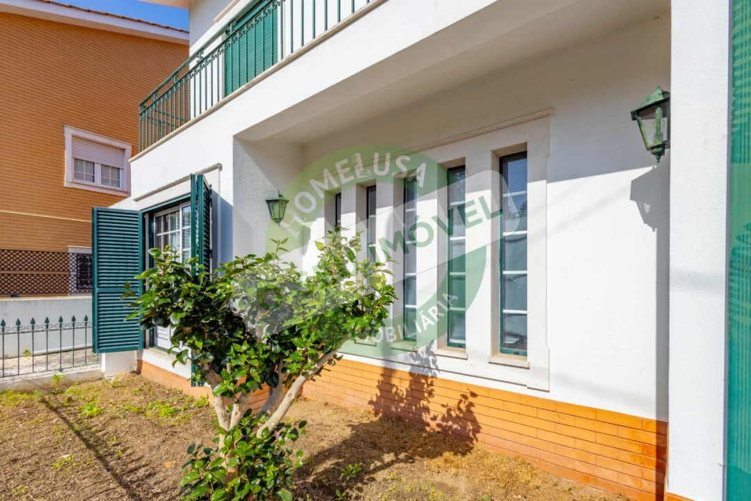 Moradia T4 para Venda em São Martinho do Bispo e Ribeira de Frades Foto 2