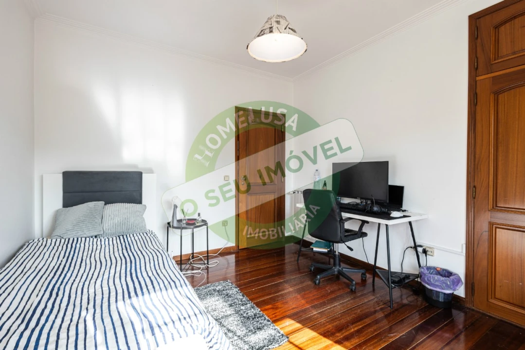 Moradia T4 para Venda em São Martinho do Bispo e Ribeira de Frades Foto 47