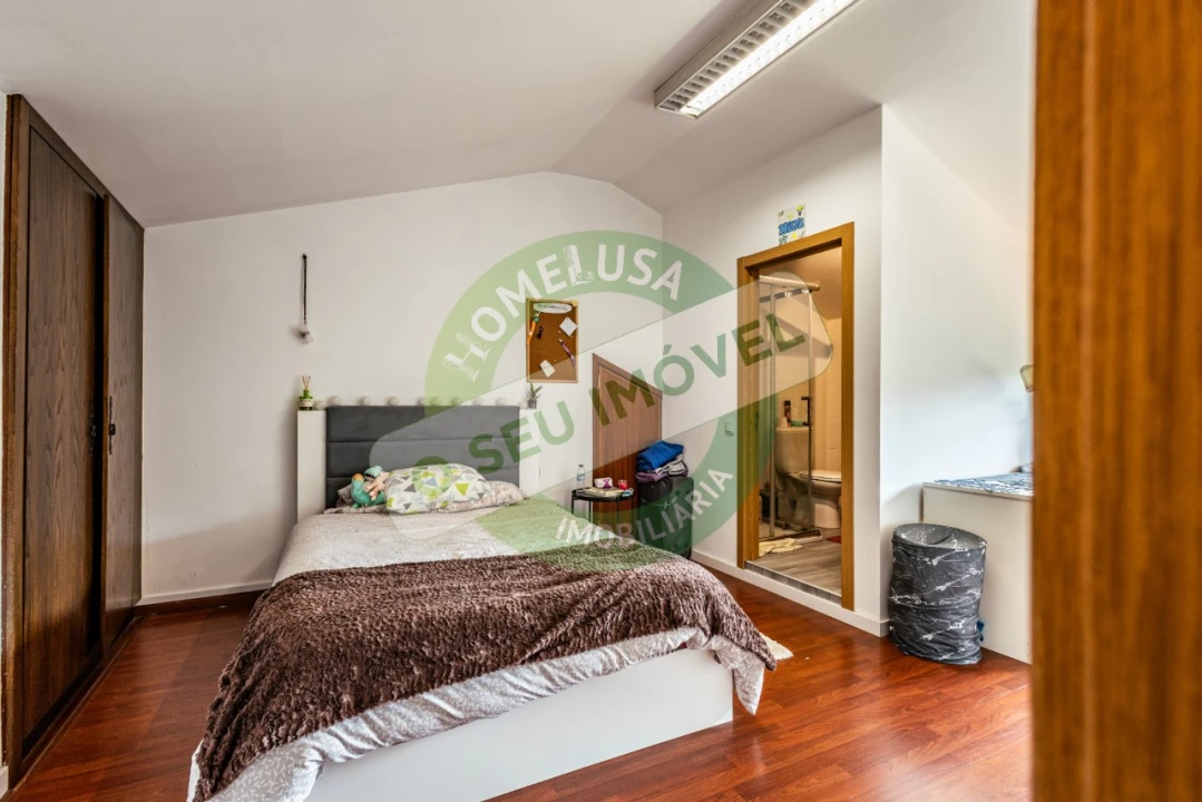 Moradia T4 para Venda em São Martinho do Bispo e Ribeira de Frades Foto 52