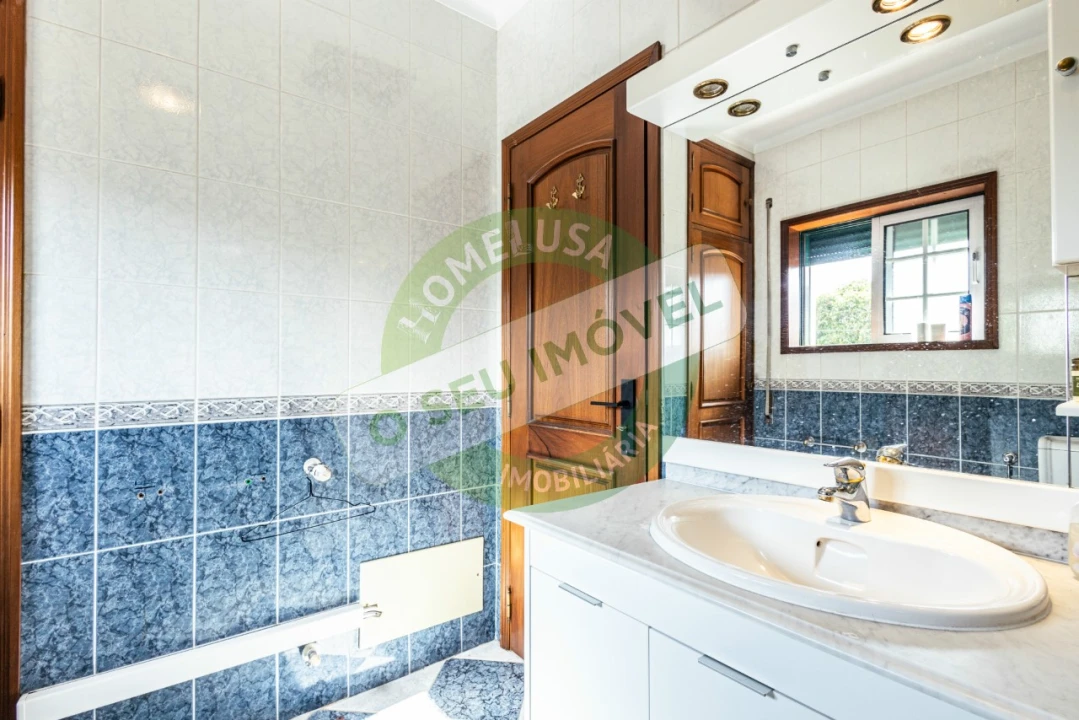 Moradia T4 para Venda em São Martinho do Bispo e Ribeira de Frades Foto 63