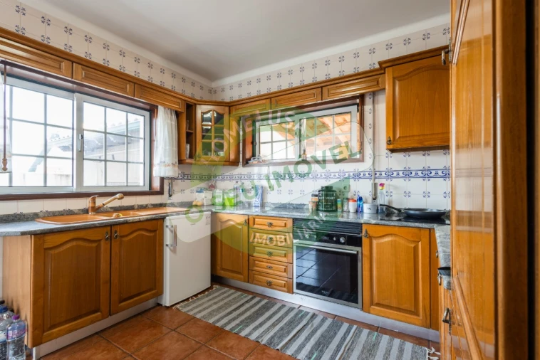 Moradia T4 para Venda em São Martinho do Bispo e Ribeira de Frades Foto 1