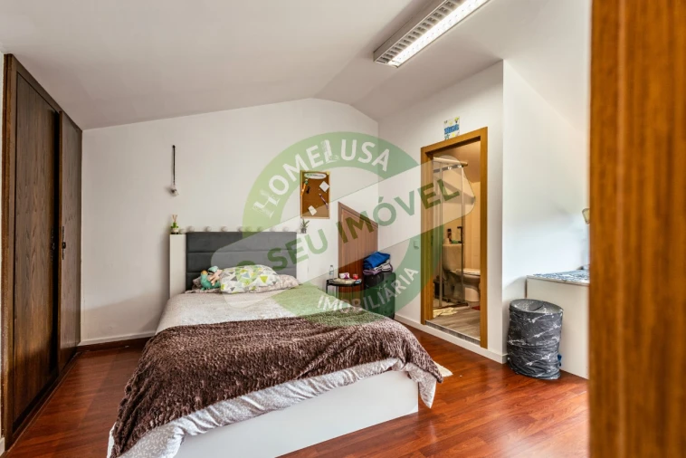 Moradia T4 para Venda em São Martinho do Bispo e Ribeira de Frades Foto 52