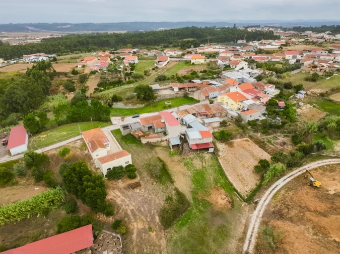 Moradia T2 para Venda em Alqueidão Foto 12