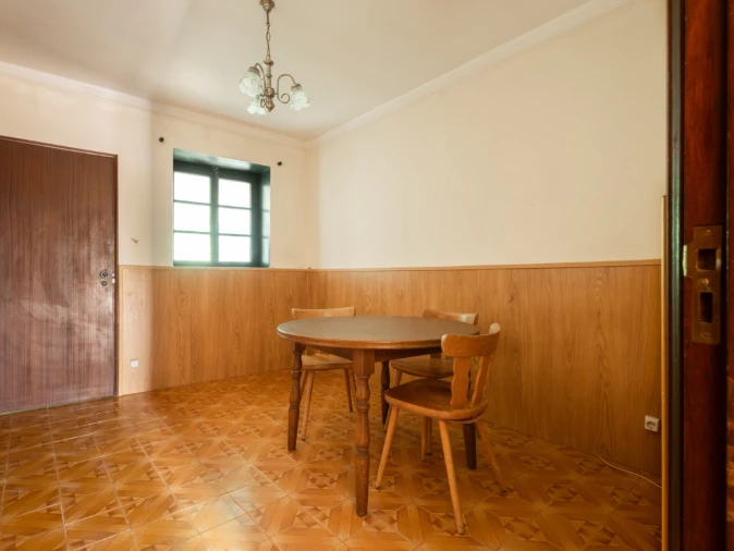 Moradia T2 para Venda em Alqueidão Foto 3