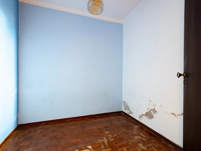 Moradia T2 para Venda em Alqueidão Foto 7