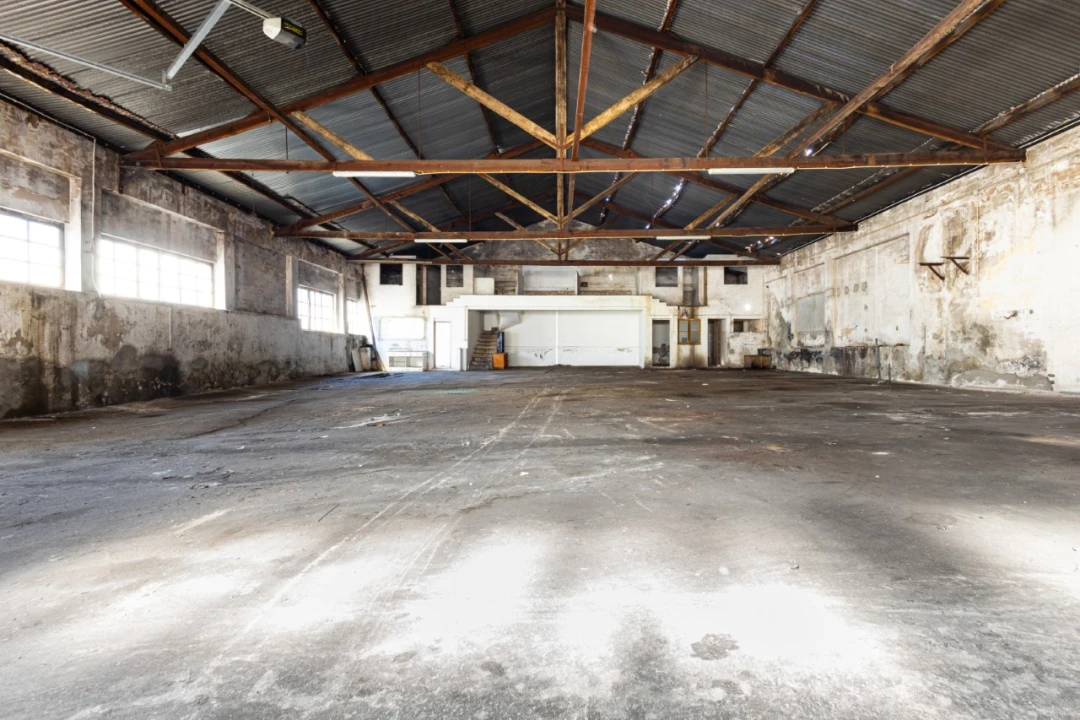 Armazém para Venda em Buarcos Foto 1