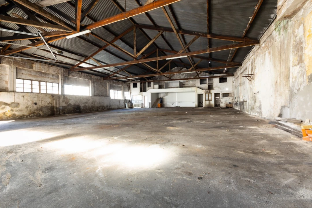 Armazém para Venda em Buarcos Foto 2