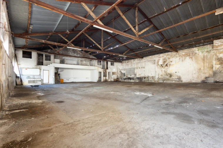 Armazém para Venda em Buarcos Foto 3