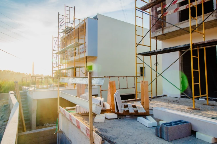 Moradia T4 para Venda em Santa Clara e Castelo Viegas