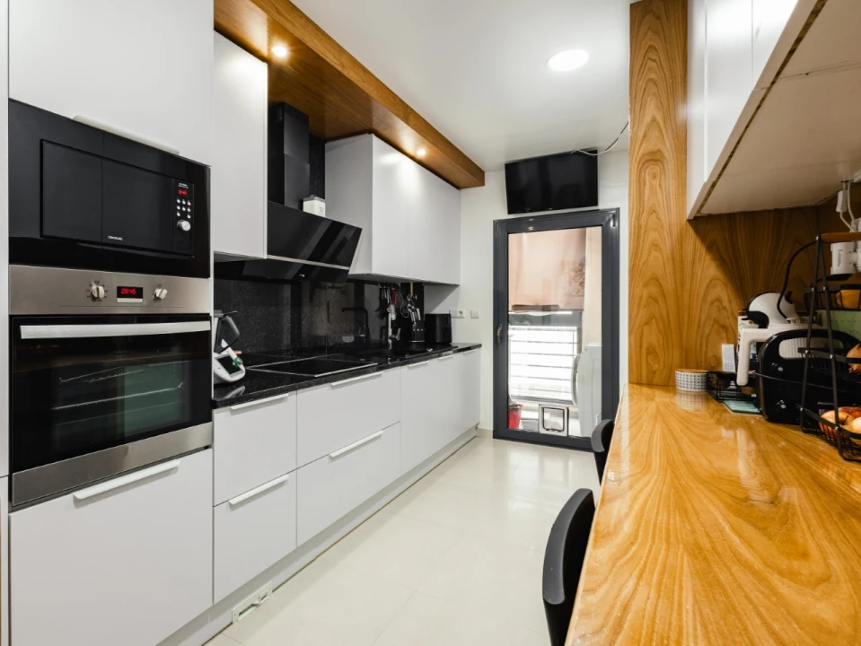 Apartamento T3 para Venda em Tavarede Foto 2