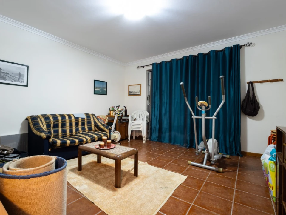 Moradia T3 para Venda em Maiorca Foto 23