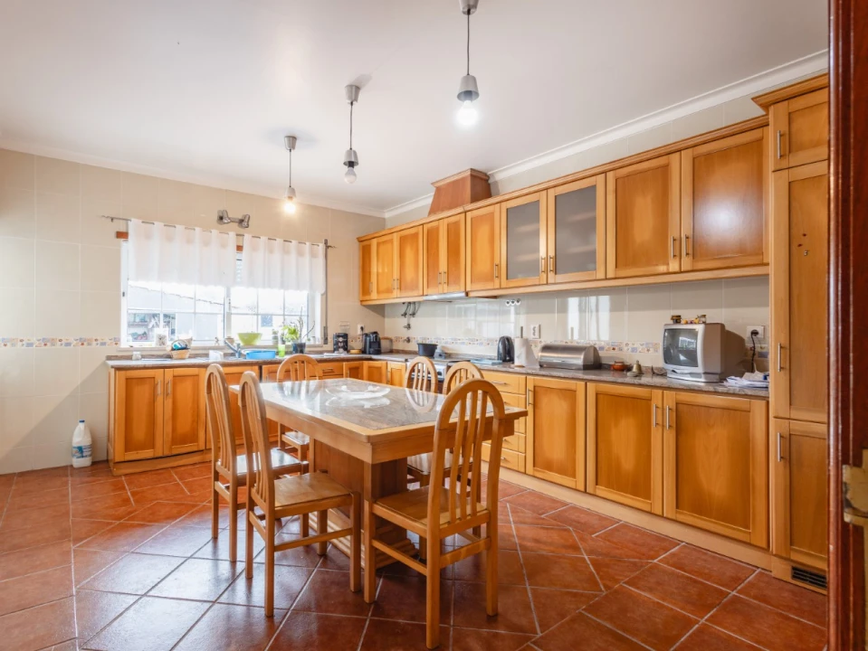 Moradia T3 para Venda em Maiorca Foto 4