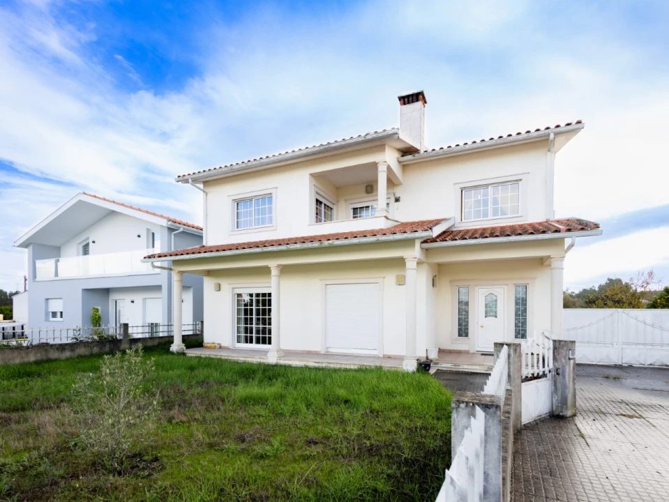 Moradia T3 para Venda em Maiorca Foto 33