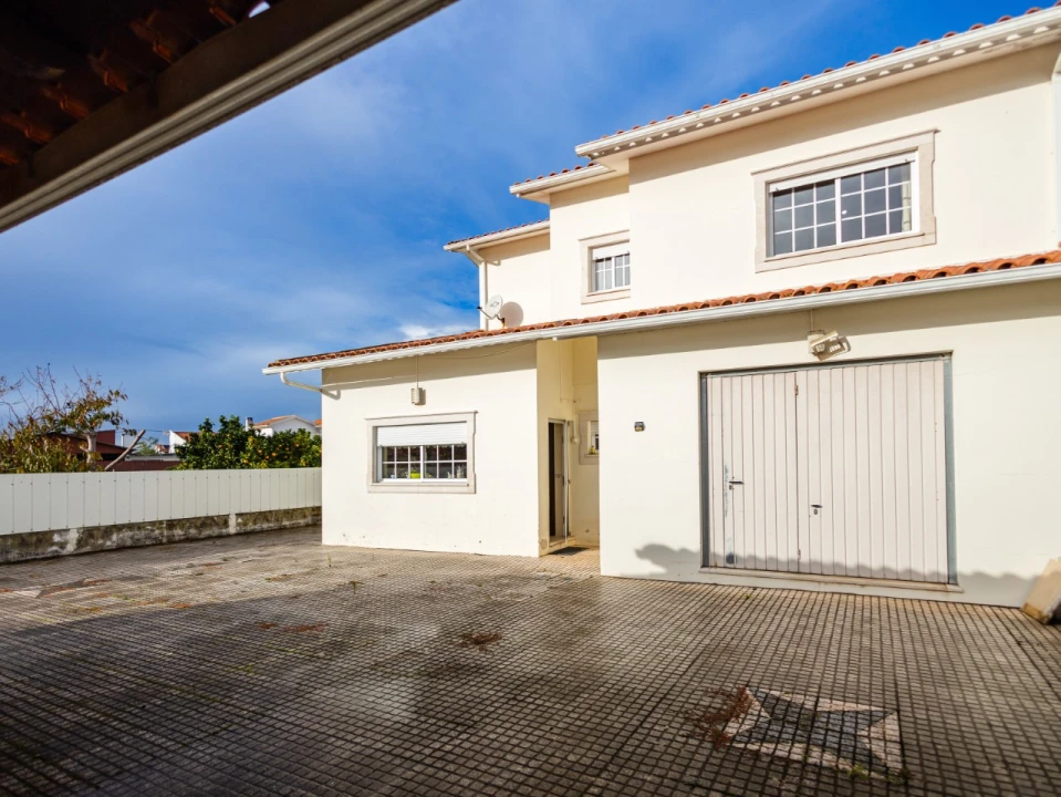 Moradia T3 para Venda em Maiorca Foto 9