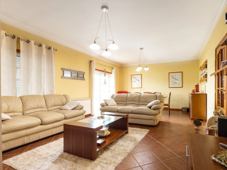 Moradia T3 para Venda em Maiorca Foto 3