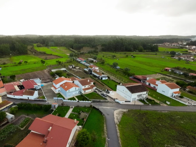 Moradia T3 para Venda em Maiorca Foto 40