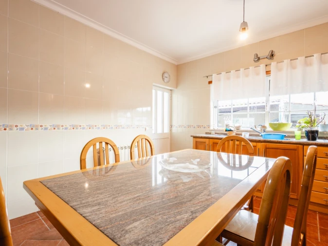 Moradia T3 para Venda em Maiorca Foto 16