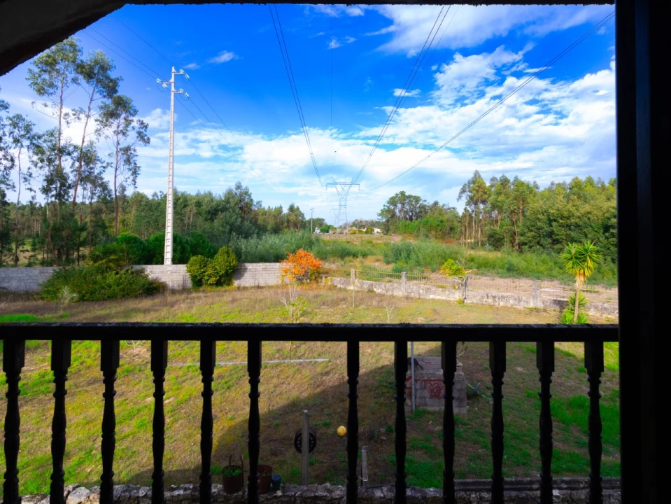 Moradia T4 para Venda em Arazede Foto 26