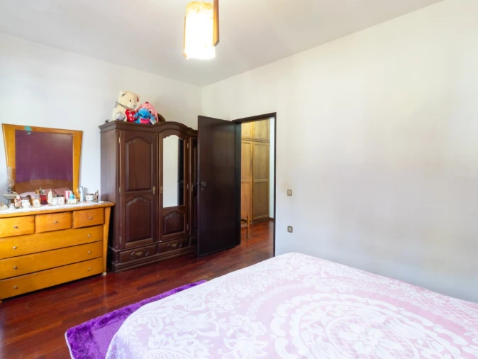 Moradia T4 para Venda em Arazede Foto 18