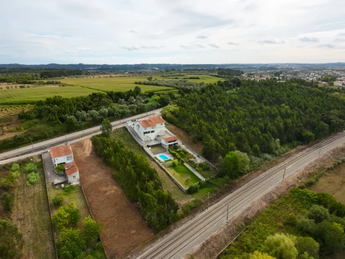 Moradia T3 para Venda em Santo Varão Foto 29