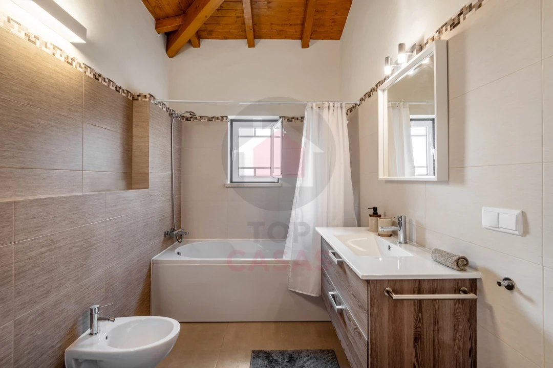 Moradia T3 para Venda em Nadadouro Foto 29