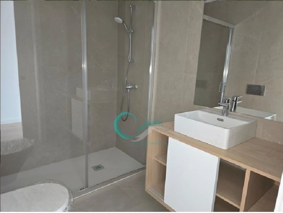 Apartamento T2 para Venda em Paranhos Foto 9