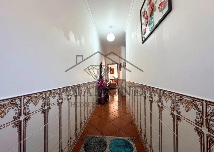 Moradia T1 para Venda em Almeirim Foto 4