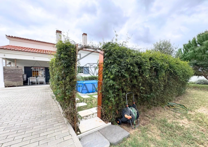 Moradia T3 para Venda em Marinhais Foto 8