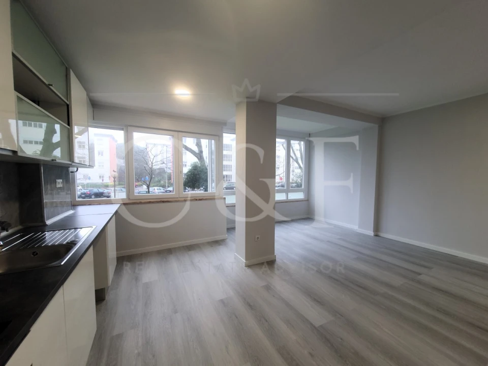 Apartamento T2 para Venda em Oeiras e São Julião da Barra, Paço de Arcos e Caxias Foto 3