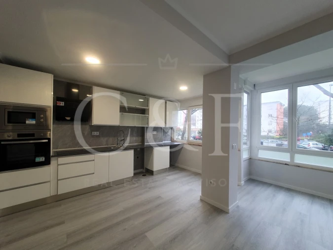 Apartamento T2 para Venda em Oeiras e São Julião da Barra, Paço de Arcos e Caxias Foto 2