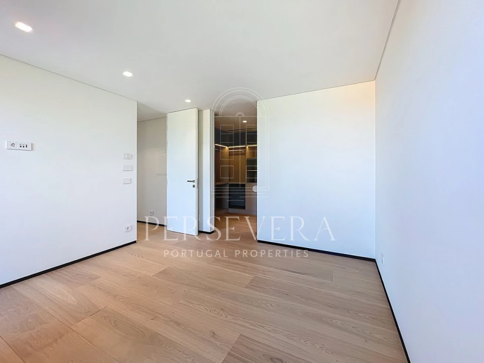 Moradia T4 para Venda em Alcabideche Foto 35