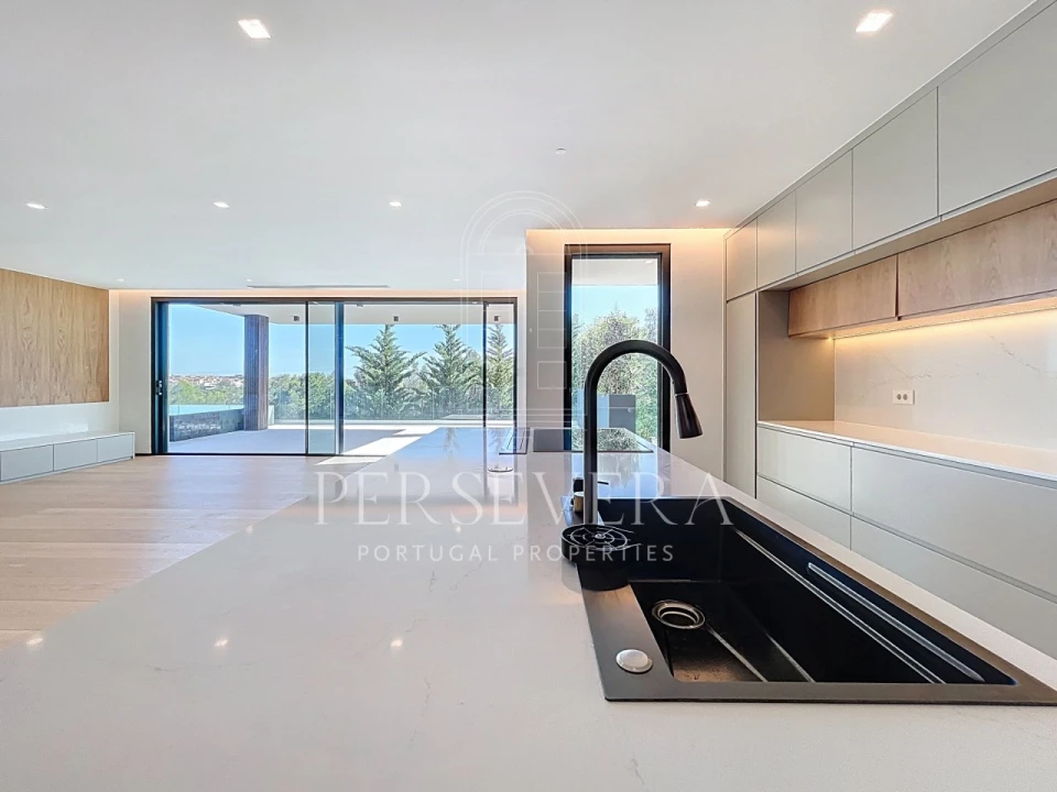 Moradia T4 para Venda em Alcabideche Foto 12