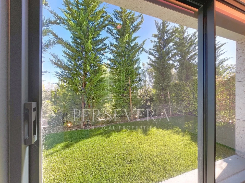 Moradia T4 para Venda em Alcabideche Foto 56