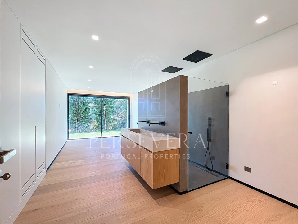 Moradia T4 para Venda em Alcabideche Foto 42