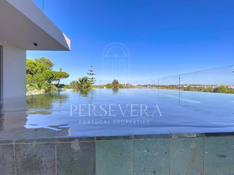 Moradia T4 para Venda em Alcabideche Foto 55