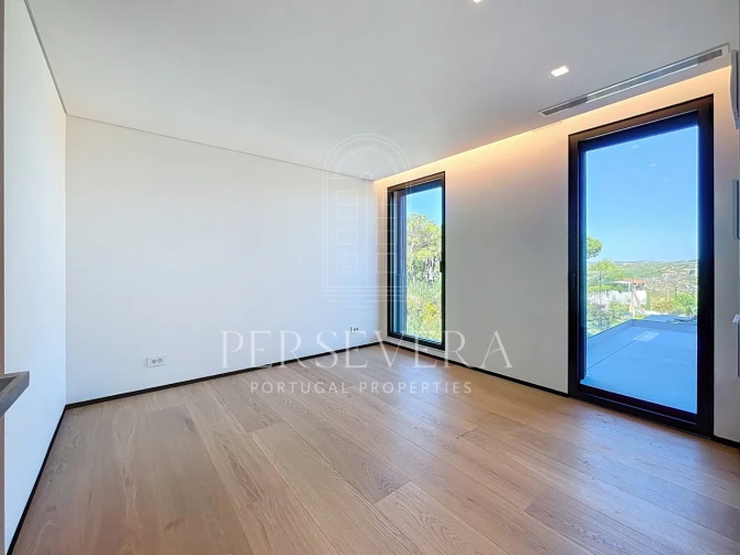 Moradia T4 para Venda em Alcabideche Foto 33