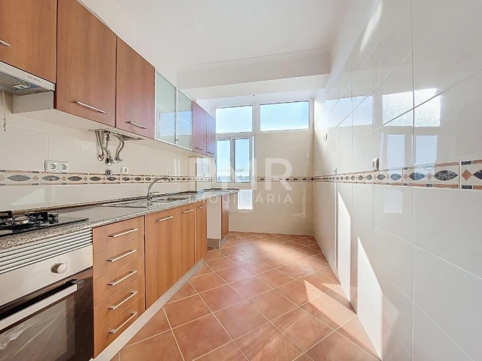 Apartamento T3 para Arrendamento em Odivelas Foto 22