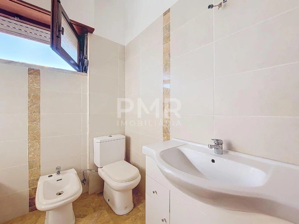 Apartamento T3 para Arrendamento em Odivelas Foto 9