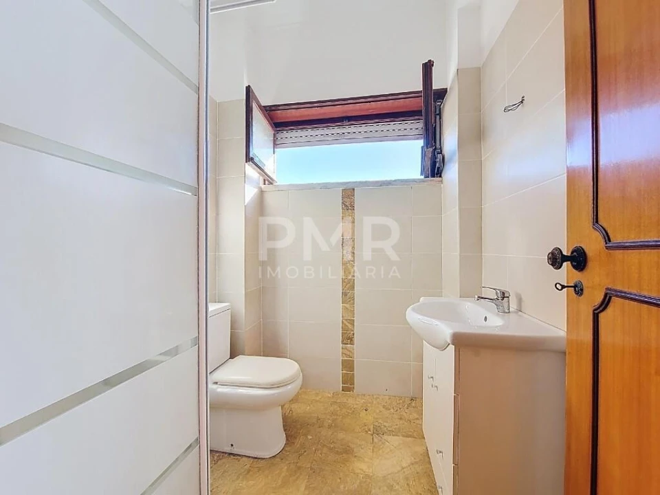 Apartamento T3 para Arrendamento em Odivelas Foto 10