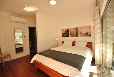 Apartamento T3 para Venda em Albufeira e Olhos de Água