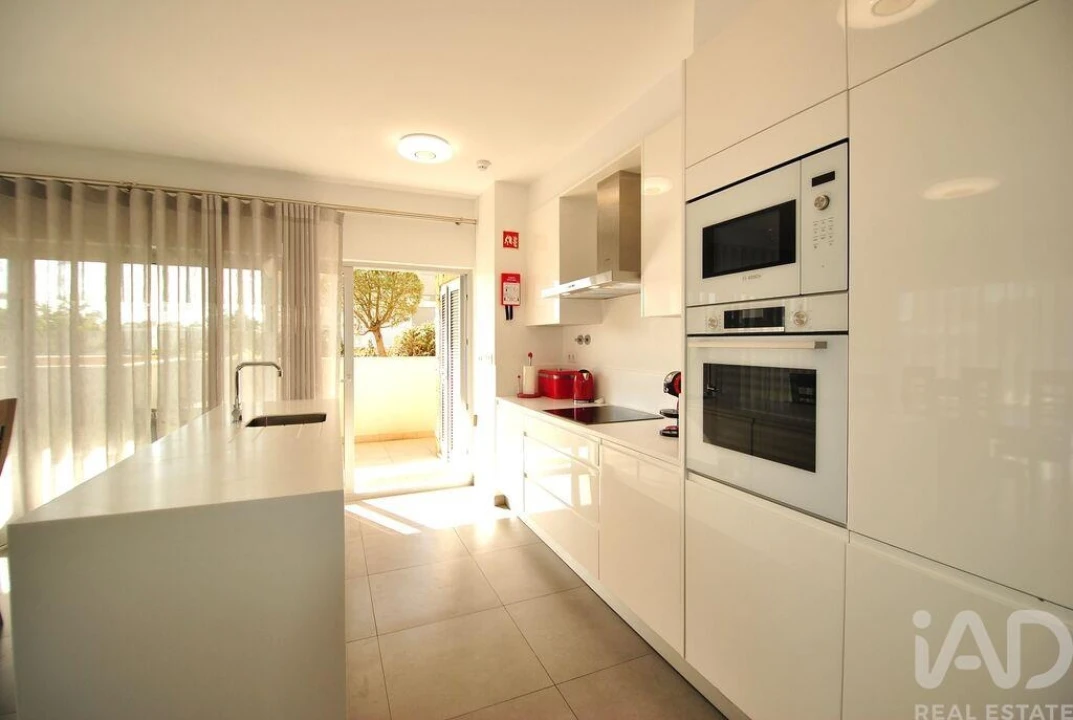 Apartamento T3 para Venda em Albufeira e Olhos de Água Foto 6