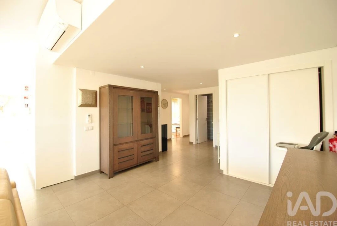 Apartamento T3 para Venda em Albufeira e Olhos de Água Foto 8