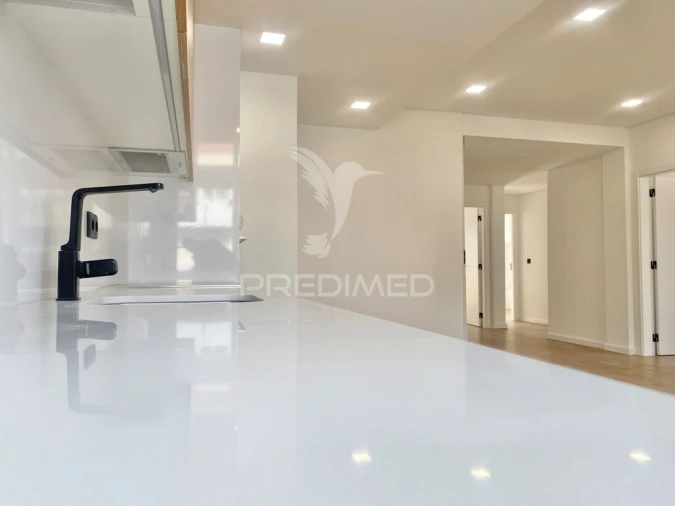 Apartamento T3 para Venda em Santa Iria de Azoia, São João da Talha e Bobadela Foto 8