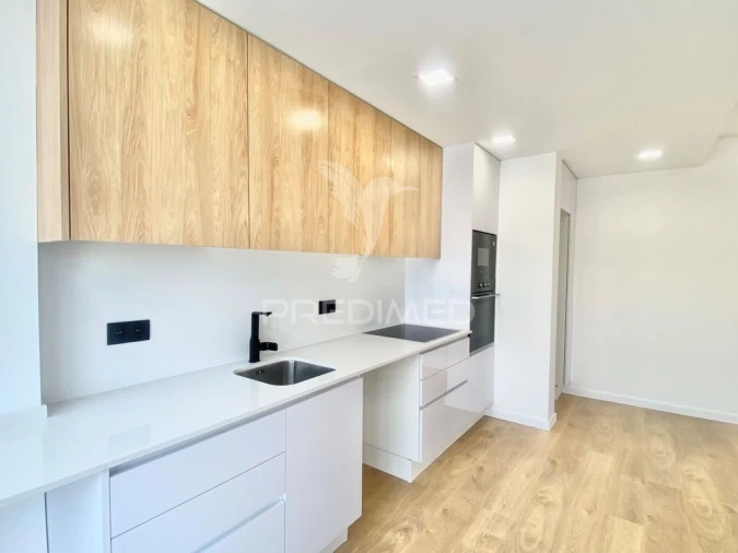 Apartamento T3 para Venda em Santa Iria de Azoia, São João da Talha e Bobadela Foto 6