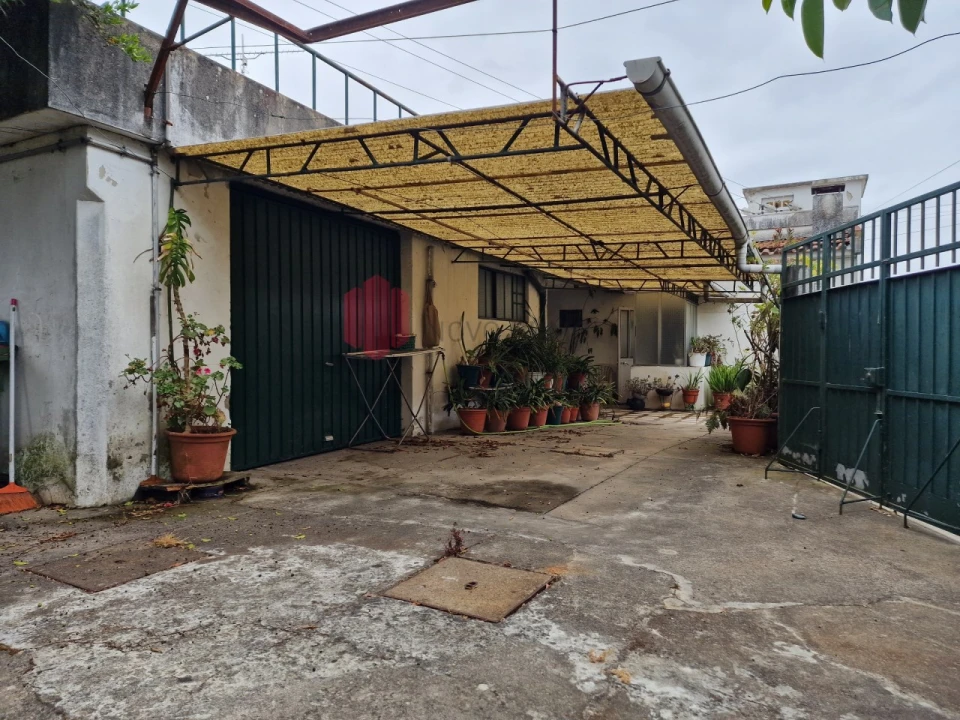 Moradia T4 para Venda em Cidade da Maia Foto 17