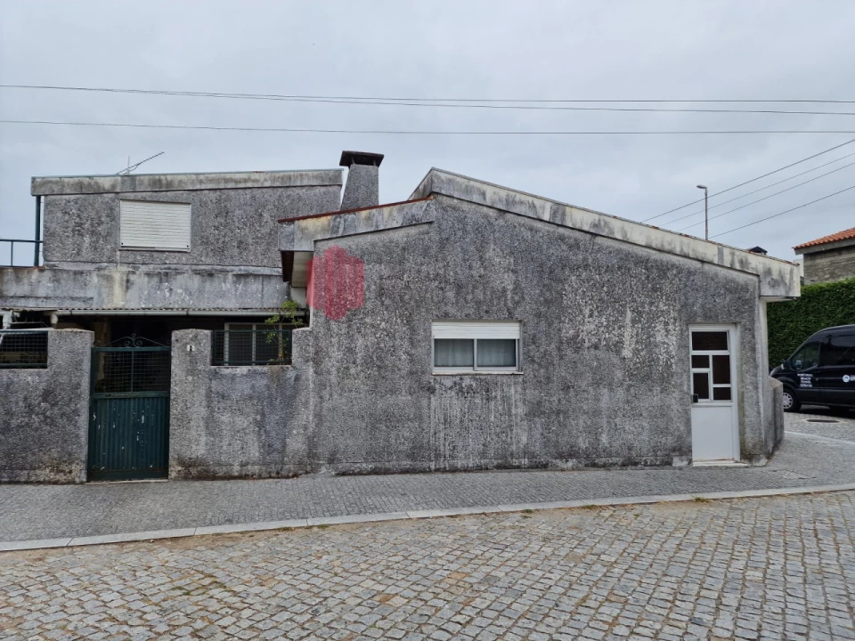 Moradia T4 para Venda em Cidade da Maia Foto 24