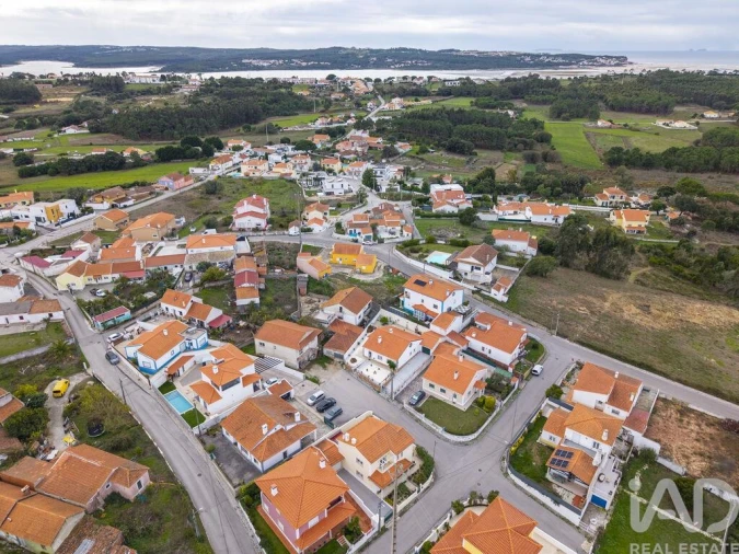 Moradia T3 para Venda em Nadadouro Foto 30