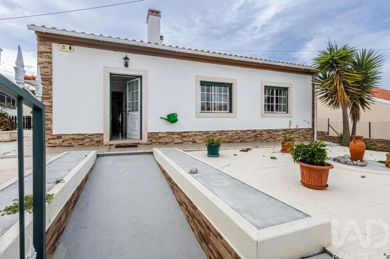 Moradia T3 para Venda em Nadadouro Foto 2