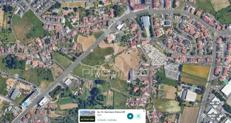 Terreno para Venda em Cidade da Maia Foto 2