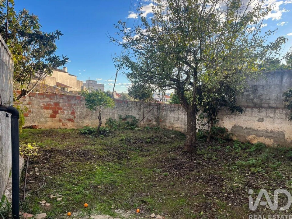 Moradia T4 para Venda em Santa Clara-A-Nova e Gomes Aires Foto 8